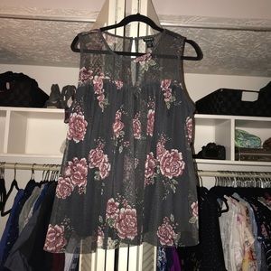 Torrid floral mesh top size 2